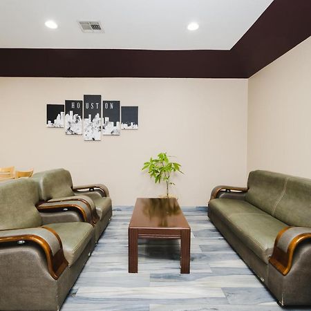 Sapphire Inn & Suites Чаннелвью Экстерьер фото