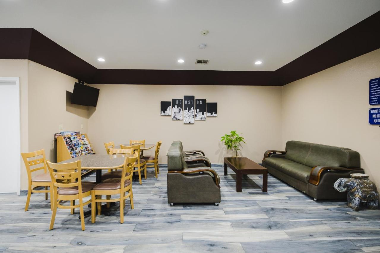 Sapphire Inn & Suites Чаннелвью Экстерьер фото